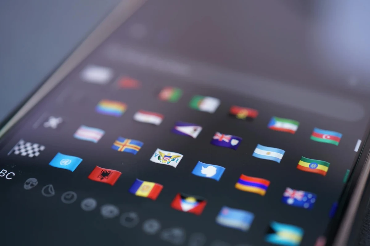 Cell Phones Instant Translation Unlocking SA Communication